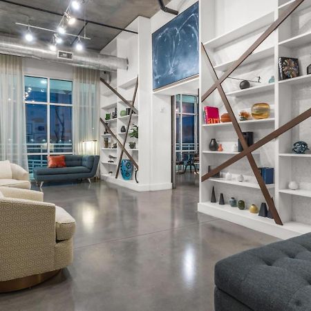 Modern 2 Bed Getaway Steps From Tropicana Field Сейнт Питърсбърг Екстериор снимка