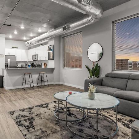 Modern 2 Bed Getaway Steps From Tropicana Field Сейнт Питърсбърг Екстериор снимка