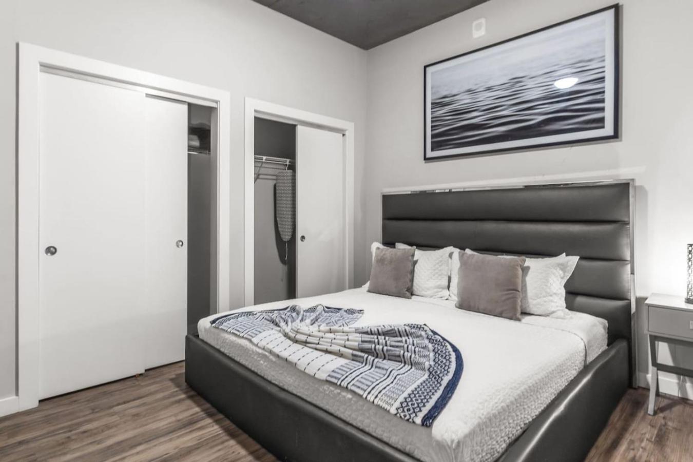 Modern 2 Bed Getaway Steps From Tropicana Field Сейнт Питърсбърг Екстериор снимка